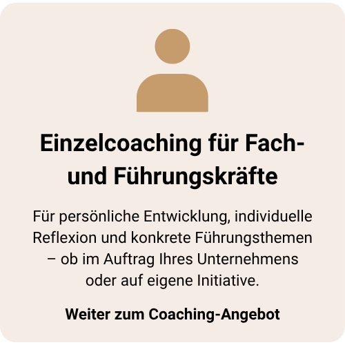 Grafik mit Symbol einer Person und dem Titel „Einzelcoaching für Fach- und Führungskräfte“ – Coaching für individuelle Führungsfragen im Unternehmen oder auf eigene Initiative
